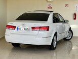 Hyundai Sonata-6