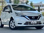 Nissan Note-7