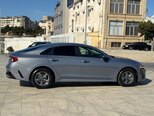 Kia K5-4