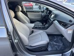 Hyundai Sonata-18