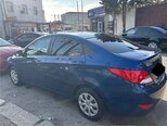 Hyundai Accent-4