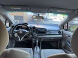 Honda Insight-13