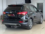 Hyundai Santa Fe-12