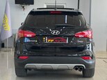 Hyundai Santa Fe-13