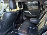 Mitsubishi Pajero Sport-11