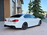 BMW 528-9