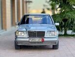 Mercedes E 220-4