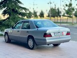 Mercedes E 220-9