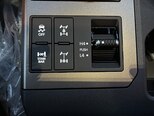 Toyota Land Cruiser Prado-13