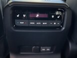 Toyota Land Cruiser Prado-18