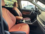 Kia Carnival-11