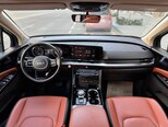 Kia Carnival-9