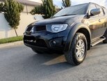 Mitsubishi L200-2