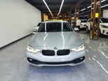 BMW 320-1