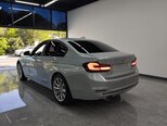 BMW 320-8
