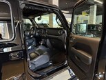 Jeep Wrangler-11