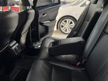 Toyota Camry-12