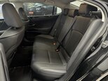 Lexus ES 300h-22
