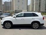Kia Sorento-8