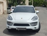 Porsche Cayenne-3