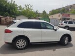 Porsche Cayenne-6