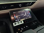 Infiniti QX80-10