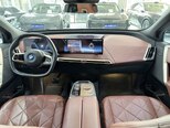 BMW iX-8