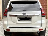Toyota Land Cruiser Prado-6