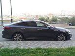 Kia K5-4