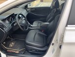Hyundai Sonata-6