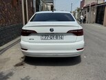 Volkswagen Jetta-8