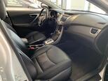 Hyundai Elantra-11