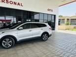 Hyundai Grand Santa Fe-19