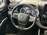 Toyota Highlander-13
