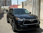 Toyota Highlander-2