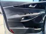 Kia Sorento-17