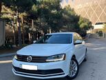 Volkswagen Jetta-2