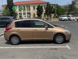 Nissan Tiida-8
