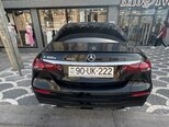 Mercedes E 300 e-5