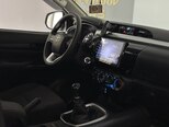 Toyota Hilux-12