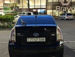 Toyota Prius-5
