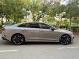 Kia K5-4