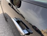 Mercedes E 300 e-9