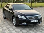 Toyota Camry-14