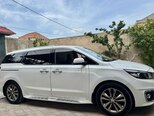 Kia Carnival-2