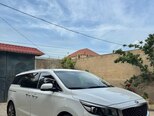 Kia Carnival-3