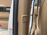 Kia Carnival-10