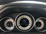 Mercedes E 220-10
