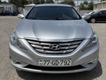 Hyundai Sonata-8