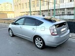 Toyota Prius-7